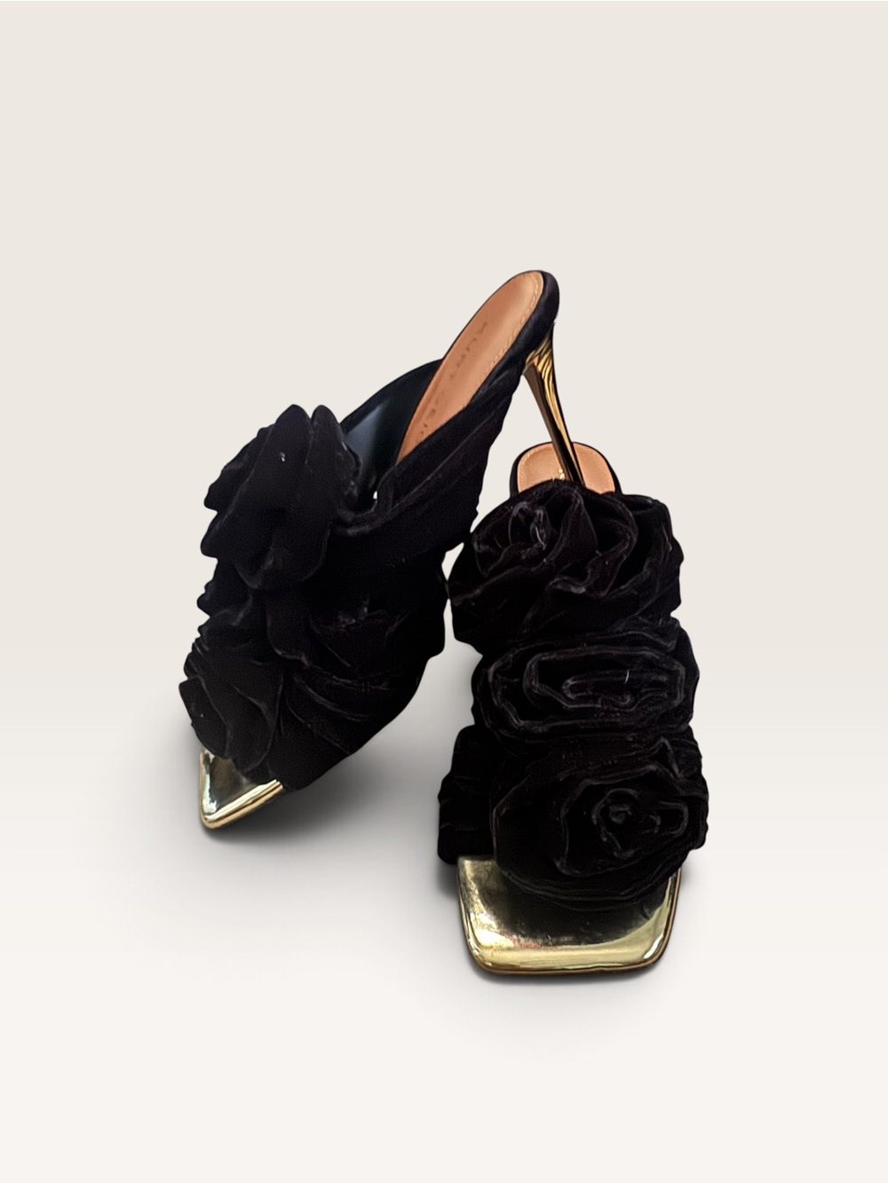 Kurt Geiger London Black Velvet Rose Mules Gold Heel Size 8